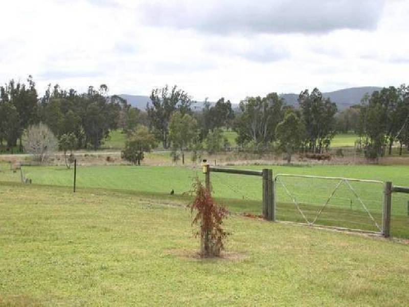 7 Glenpatrick Road, Elmhurst VIC 3469