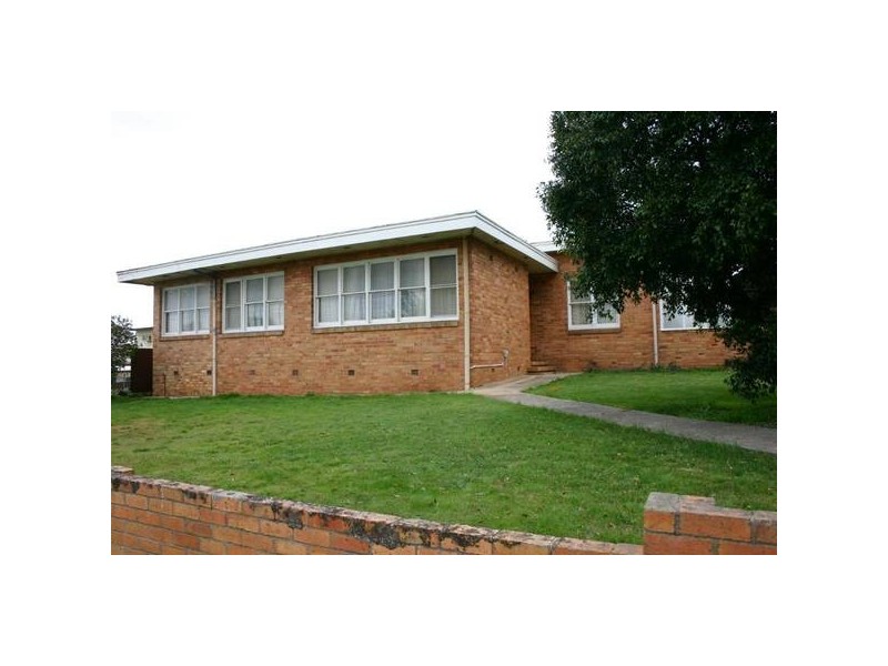 75 Queen Street, Ararat VIC 3377