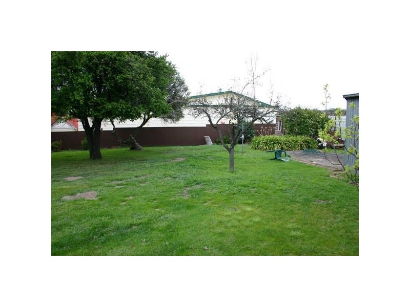 75 Queen Street, Ararat VIC 3377