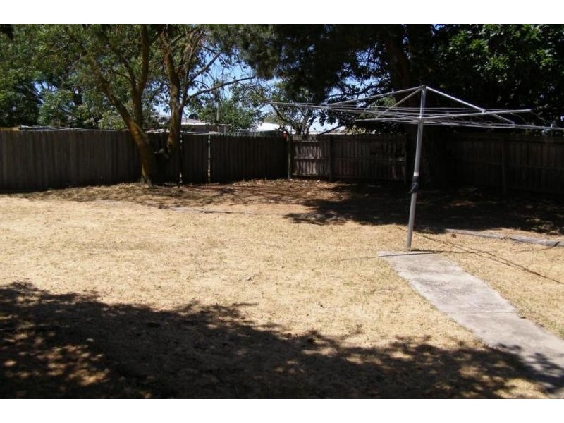 31 Montgomery Street, Ararat VIC 3377