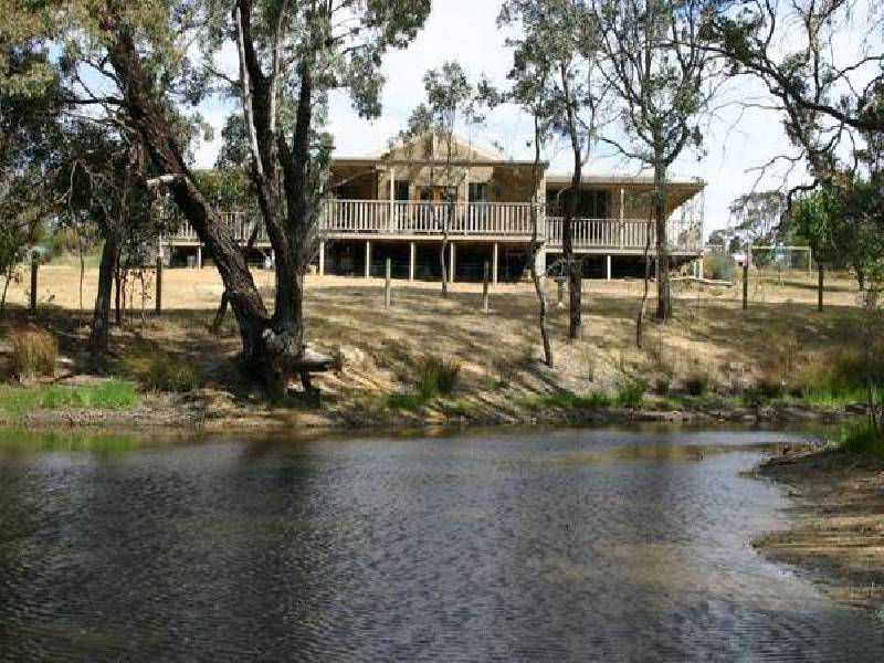 18 Munro Court, Ararat VIC 3377