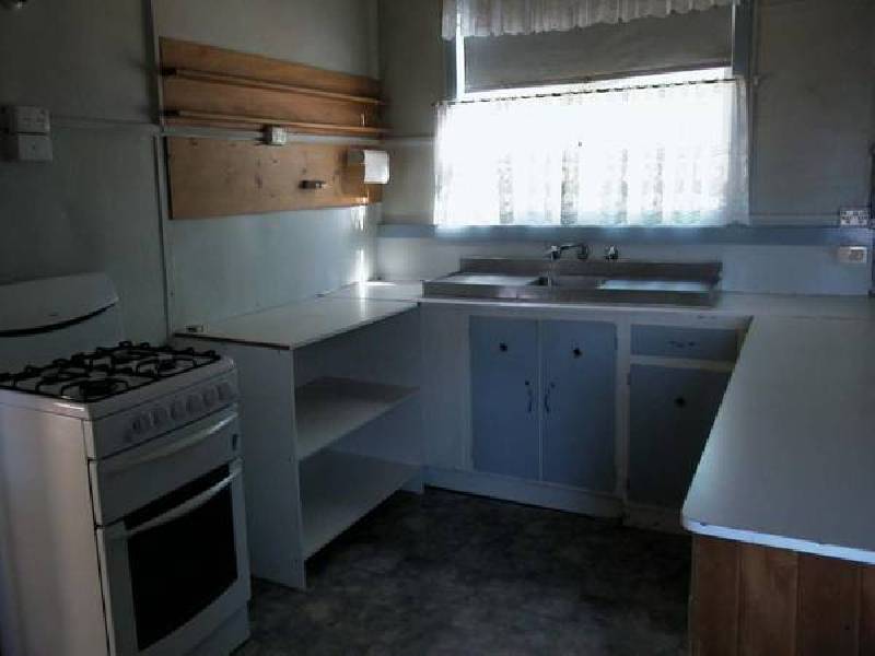 38 High Street, Elmhurst VIC 3469