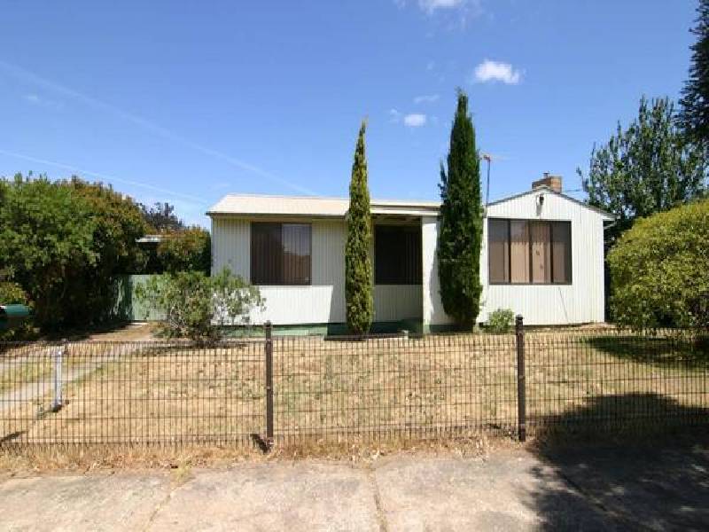 15 Smith Street, Ararat VIC 3377