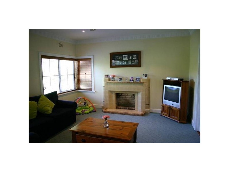 44 Barkly Street West, Ararat VIC 3377