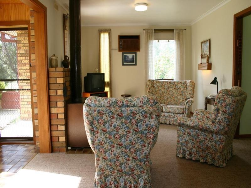 73 Elizabeth Street, Ararat VIC 3377