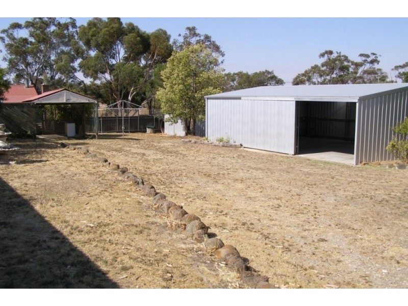 30 McLellan Street, Ararat VIC 3377