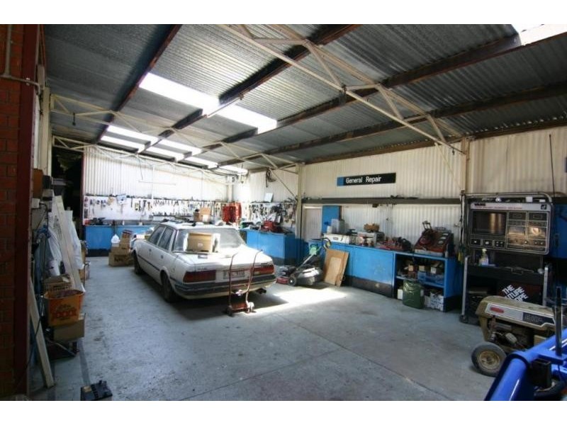 278 Western Highway, Ararat VIC 3377