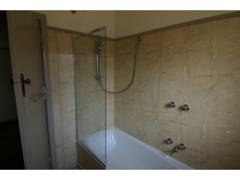 60 Campbell Street, Ararat VIC 3377