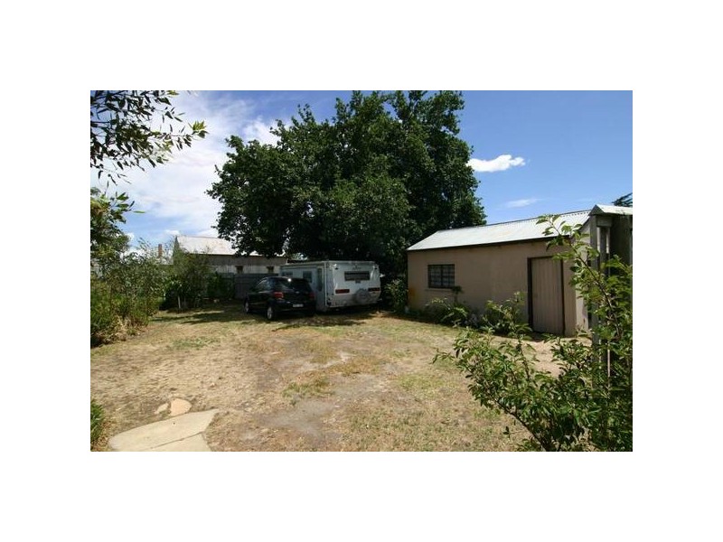 27 Vincent Street, Ararat VIC 3377