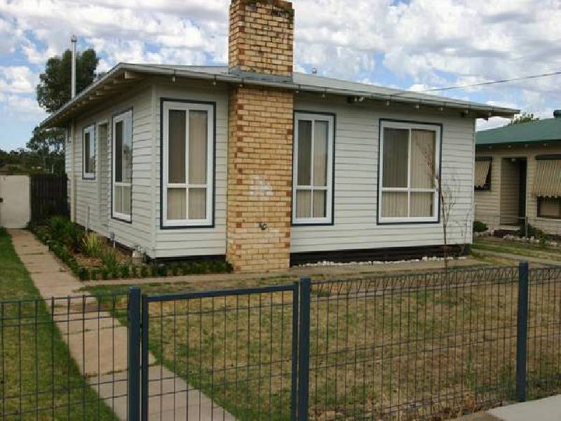 62 Smith Street, Ararat VIC 3377