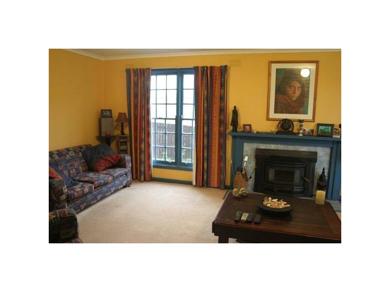 42 Port Fairy Road, Ararat VIC 3377