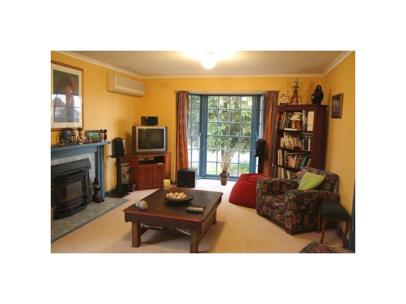 42 Port Fairy Road, Ararat VIC 3377