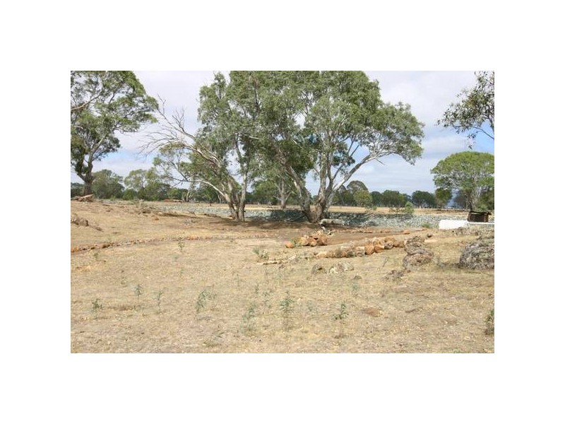 101 Bolton Road, Moyston VIC 3377