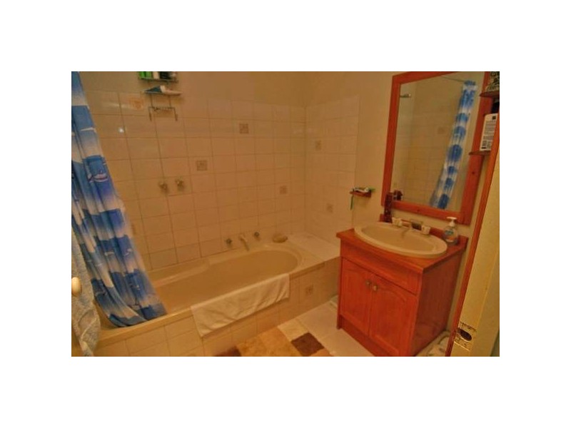 Dawson Street, Ararat VIC 3377