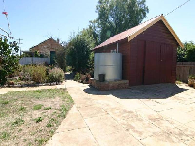 21 Tuson Street, Ararat VIC 3377