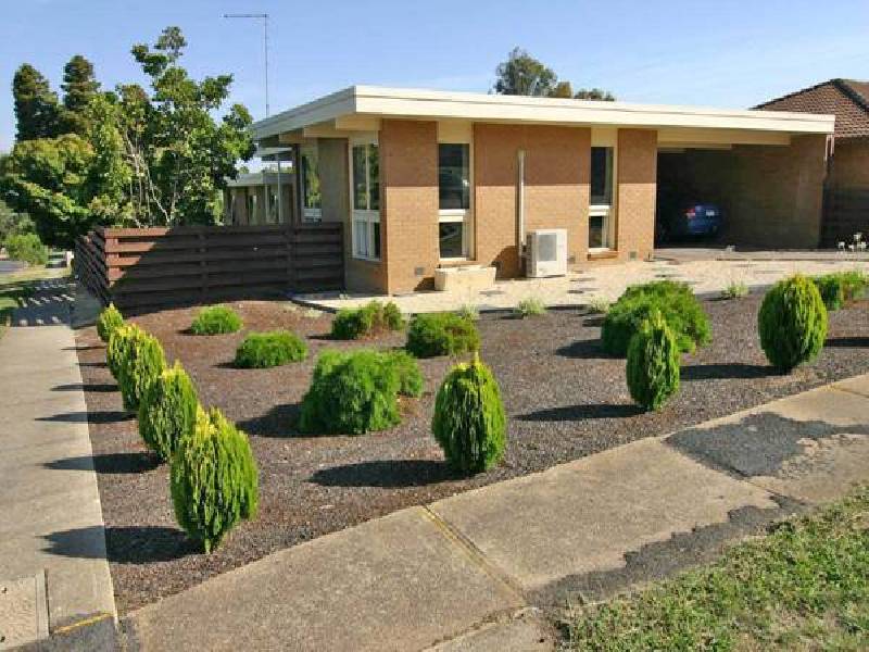 27 High Street West, Ararat VIC 3377