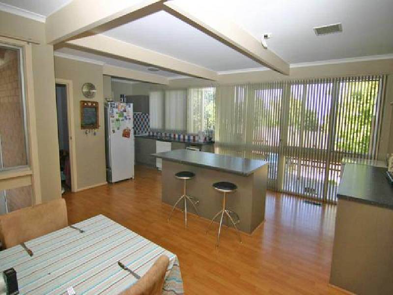 27 High Street West, Ararat VIC 3377