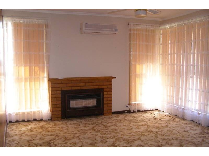 2 Churchill Avenue, Ararat VIC 3377