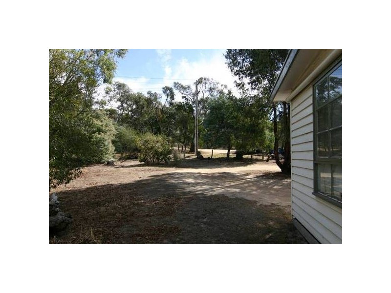 Port Fairy Road, Ararat VIC 3377