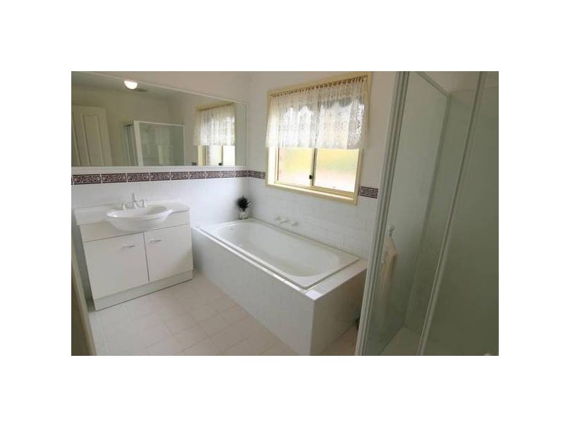 Lambert Street, Ararat VIC 3377