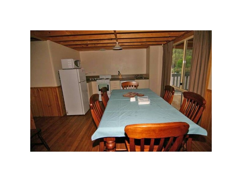 1 Tandarra Road, Halls Gap VIC 3381