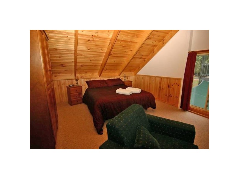 1 Tandarra Road, Halls Gap VIC 3381