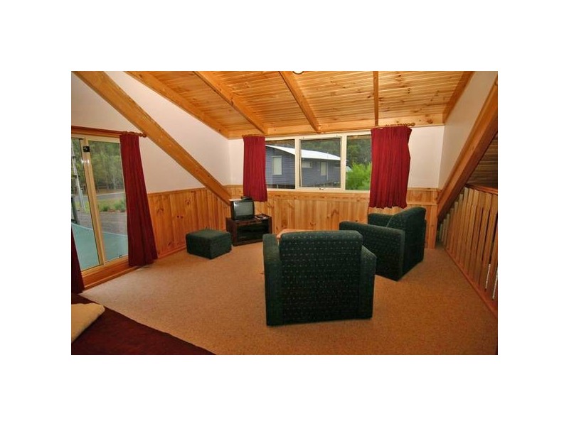 1 Tandarra Road, Halls Gap VIC 3381