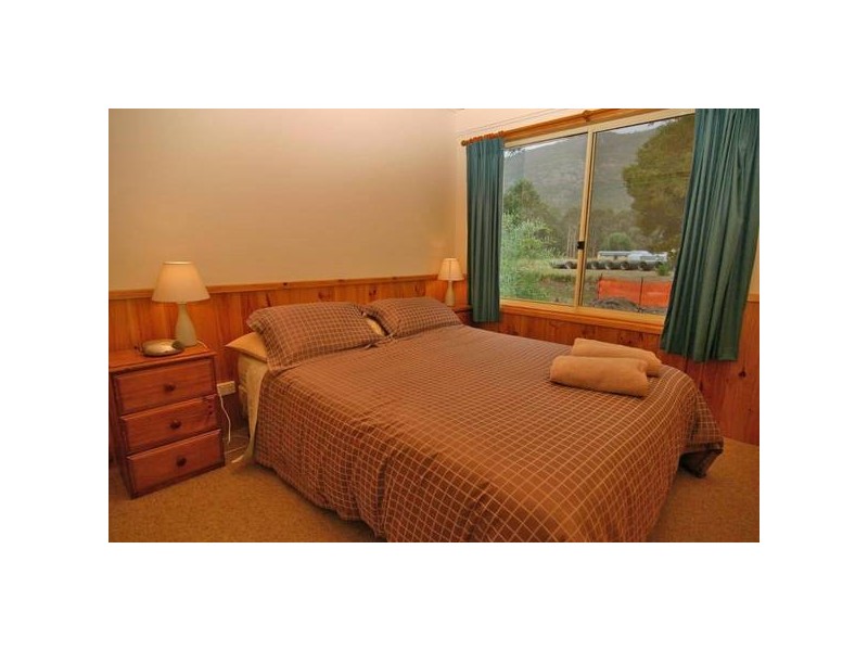 1 Tandarra Road, Halls Gap VIC 3381