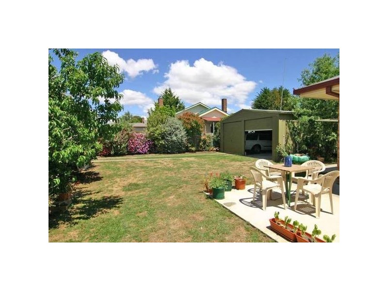 16 Wilmot Street, Ararat VIC 3377