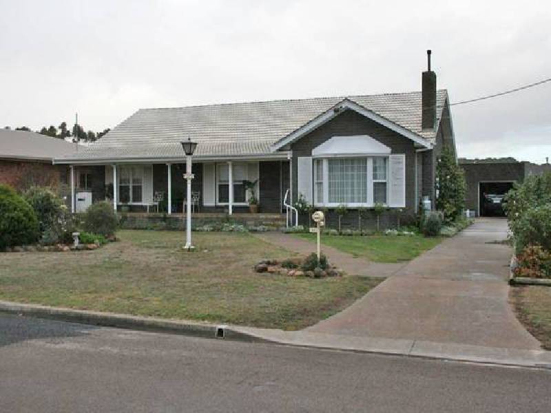 51 Commercial Street, Willaura VIC 3379