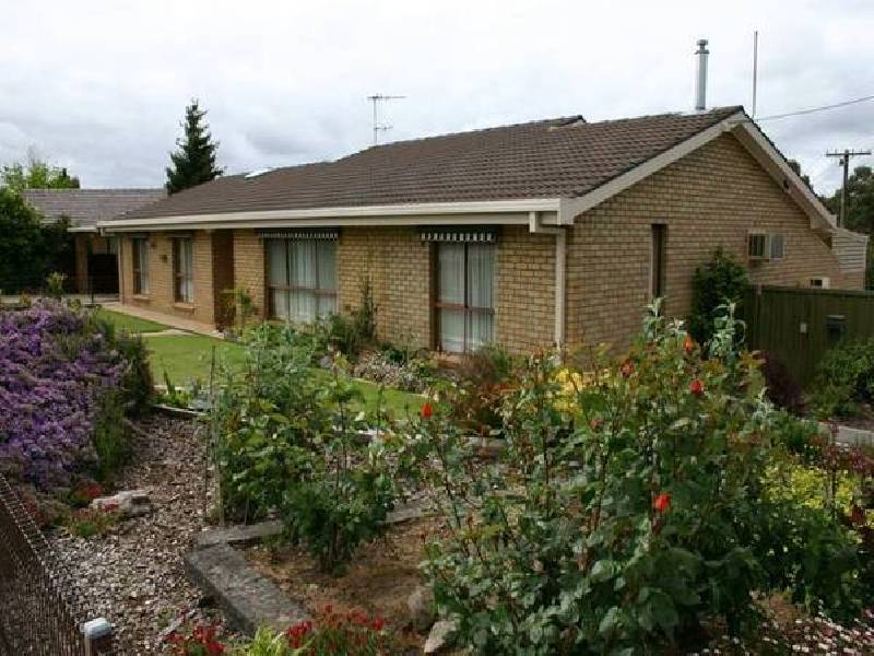 7 Kneebone Street, Ararat VIC 3377