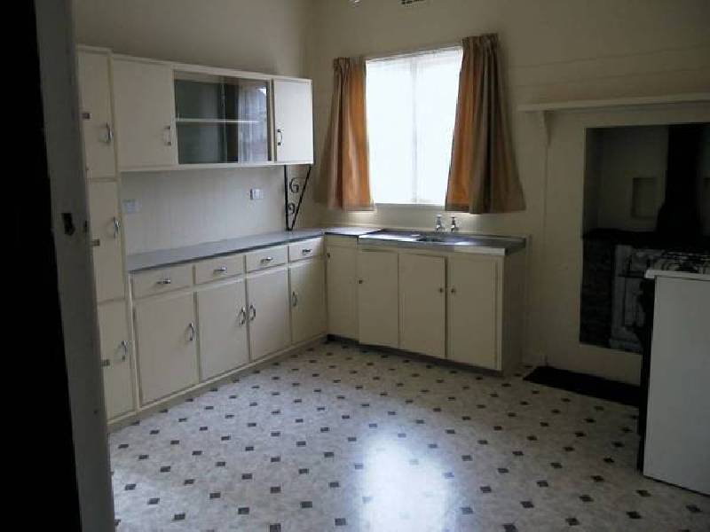 High Street, Ararat VIC 3377