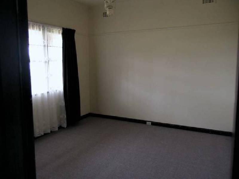 High Street, Ararat VIC 3377