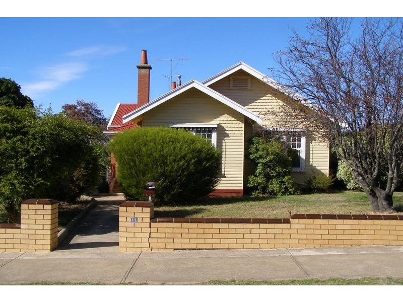 11 High Street West, Ararat VIC 3377