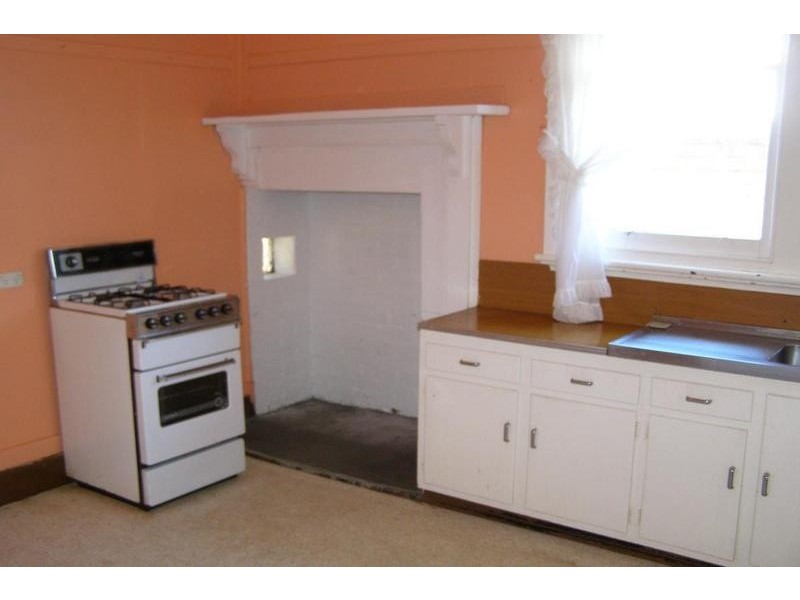 11 High Street West, Ararat VIC 3377