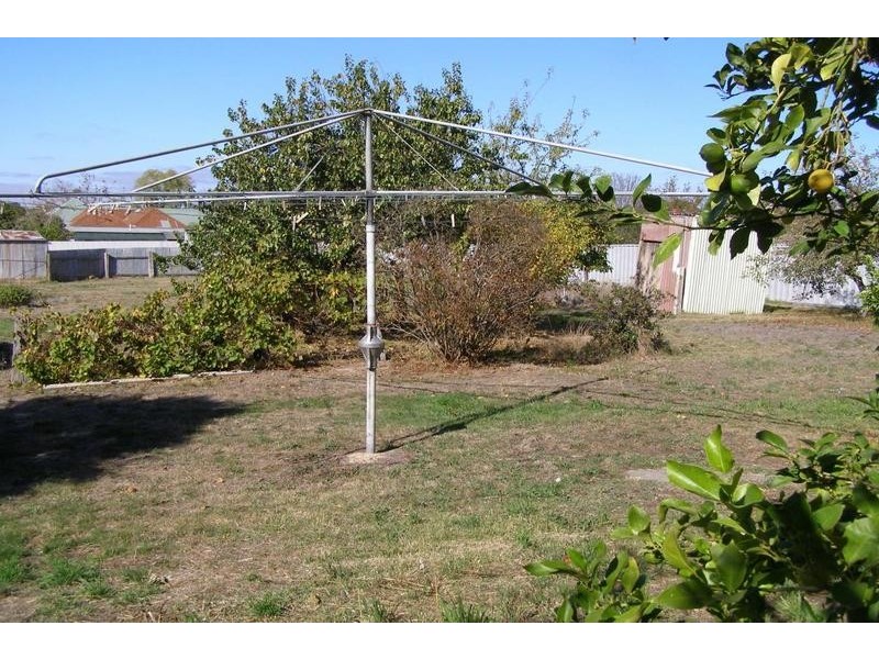 11 High Street West, Ararat VIC 3377