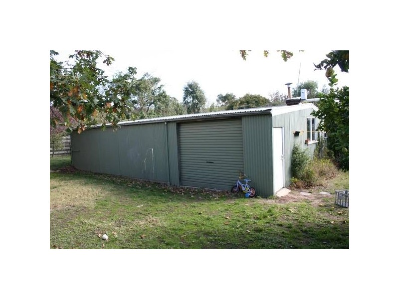 79 Banfield Street, Ararat VIC 3377