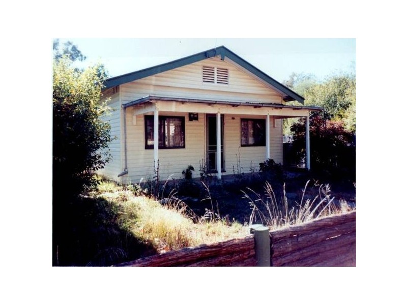 74 High Street, Elmhurst VIC 3469