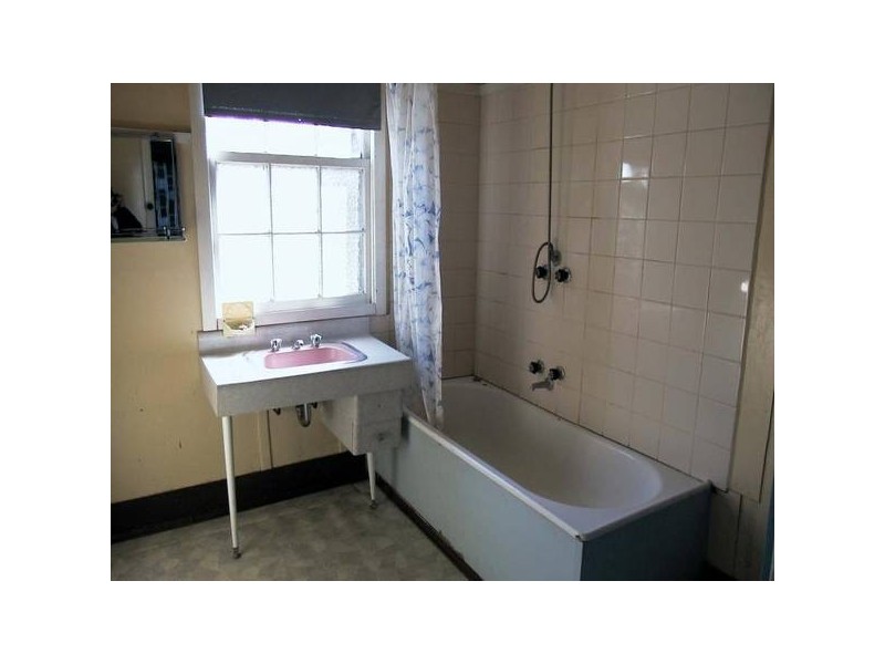 74 High Street, Elmhurst VIC 3469