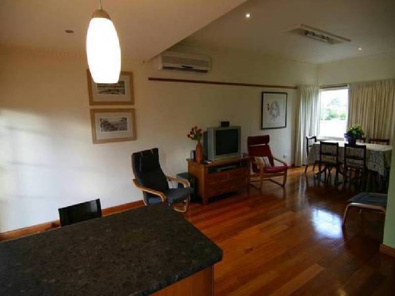 19 Ford Street, Ararat VIC 3377