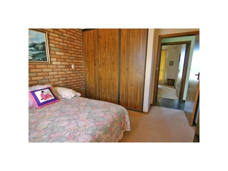 35 Kangaroo Point Road, Ararat VIC 3377