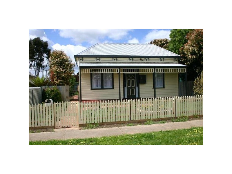 38 Palmer Street, Ararat VIC 3377