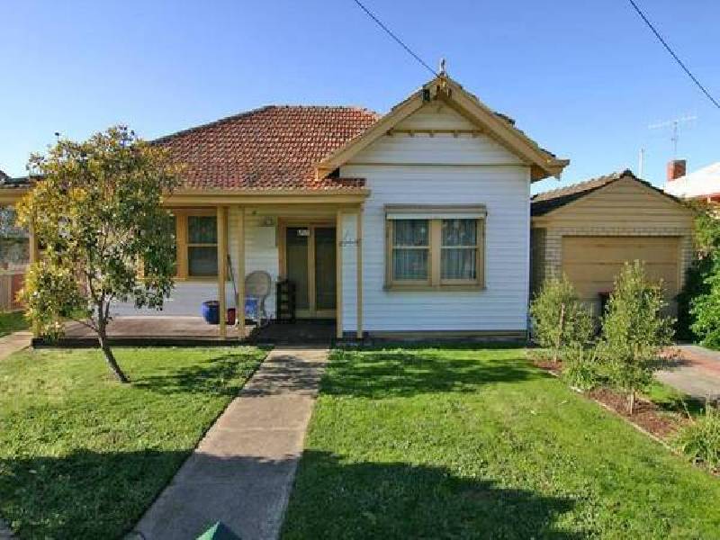 Queens Avenue, Ararat VIC 3377