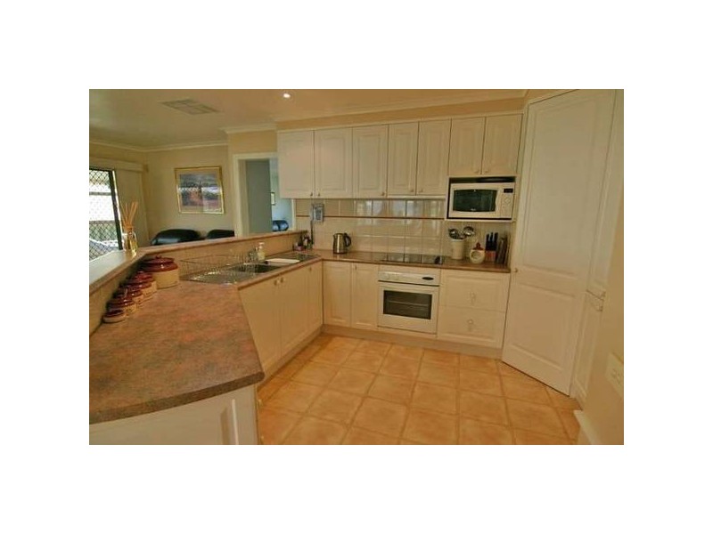 28 Coad Street, Ararat VIC 3377