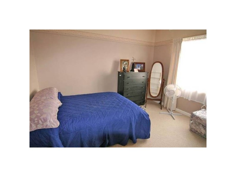 8 Clarke Street, Ararat VIC 3377