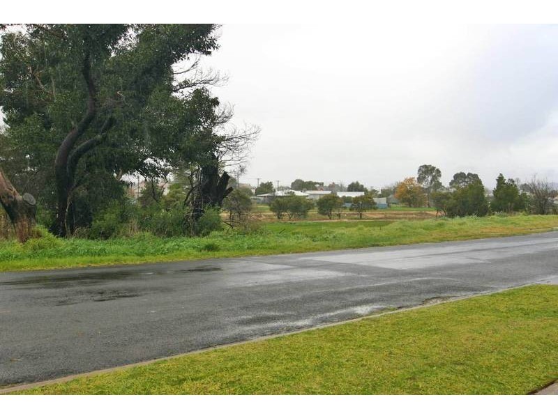 1 Elizabeth Street, Ararat VIC 3377