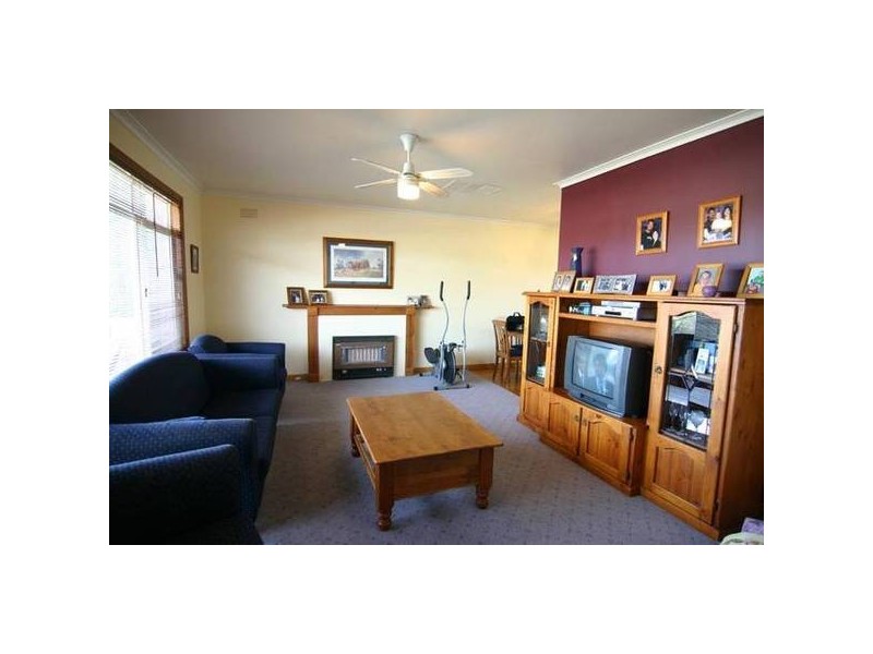 Moore Street, Ararat VIC 3377