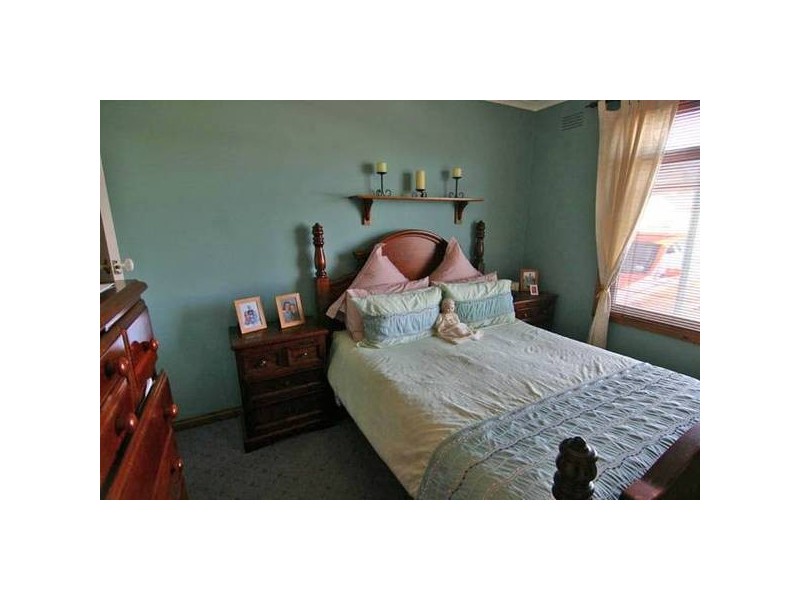 Moore Street, Ararat VIC 3377