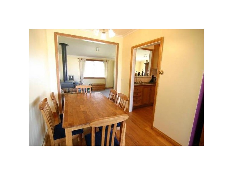 Moore Street, Ararat VIC 3377