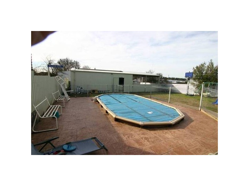 Moore Street, Ararat VIC 3377